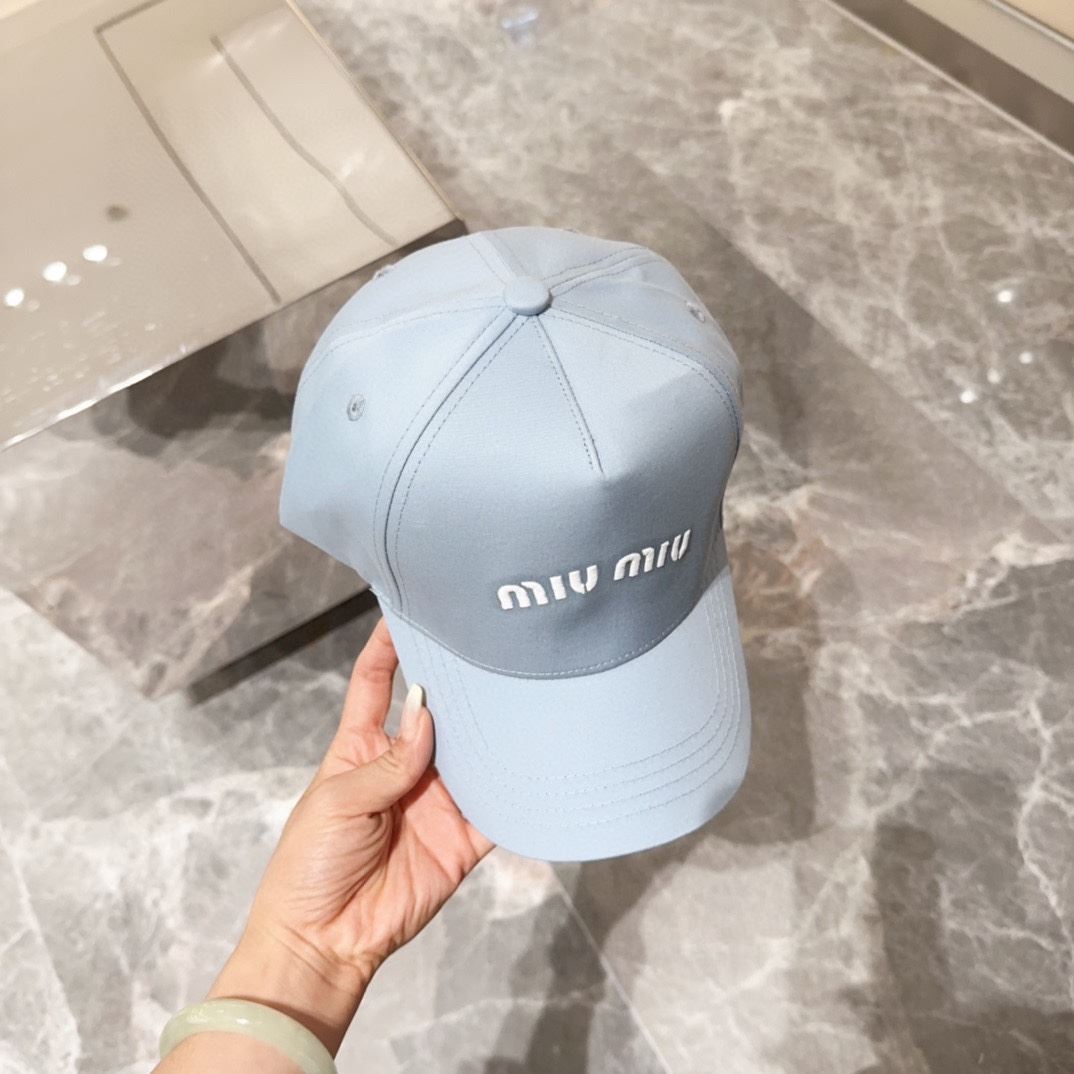 Miu Miu Caps